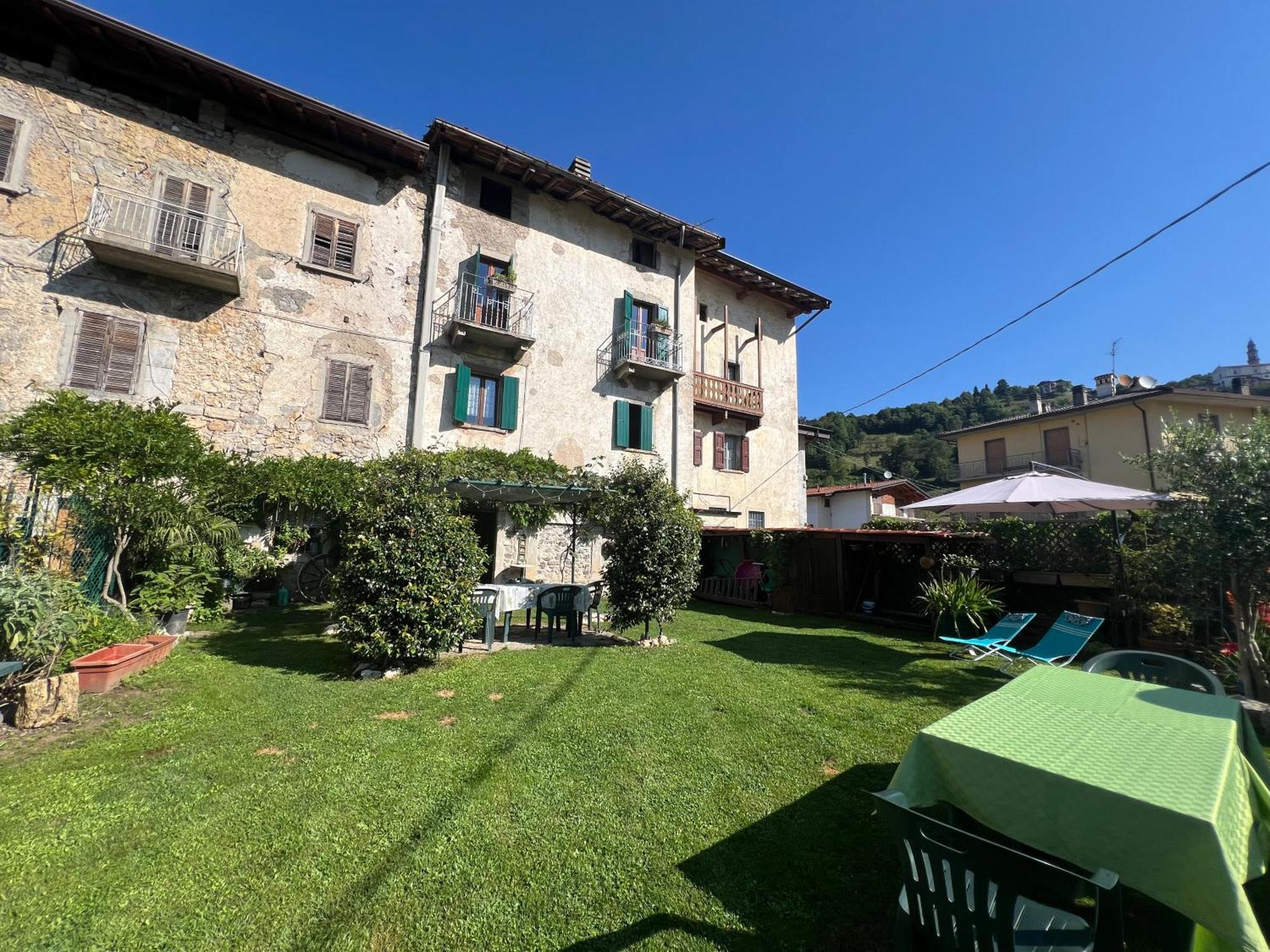 B&B Come Un Tempo Costa di Serina Exteriör bild